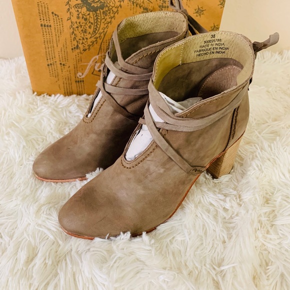Free People Wrap Around Heel Boot - Picture 2 of 5